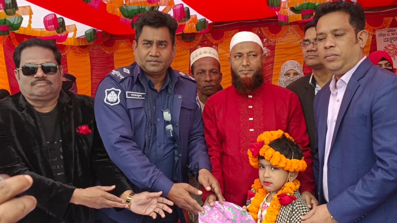 তারুণ্যের উৎসবে চান্দিনা মাতৃভূমি মডেল স্কুল এন্ড কলেজ সহ তিন প্রতিষ্ঠানের বার্ষিক ক্রীড়া ও সাংস্কৃতিক অনুষ্ঠান